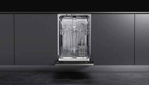 GMQK809BI22990 Dishwashers 15 1 Hour Program SZ2