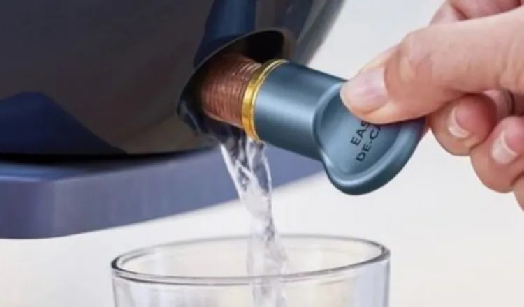 1634747 besco4 11zon