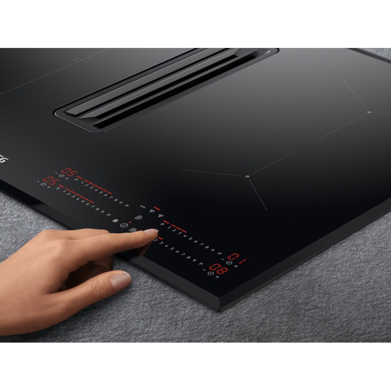 1786272 AEG 02 800x800